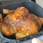 Receta de pollo entero asado e freidora de aire o Air Fryer