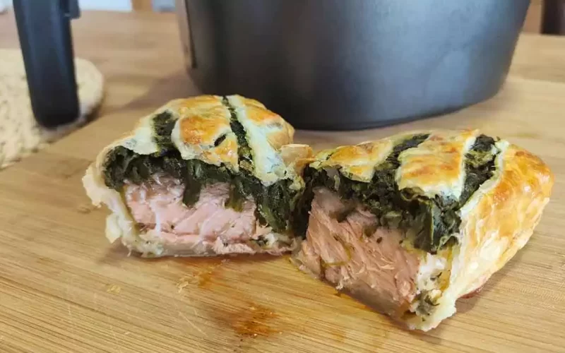 Recetas de salmón a la Wellington con espinacas en freidora de aire o air fryer